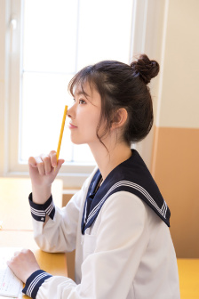 小蓝精灵2+1天牛图库